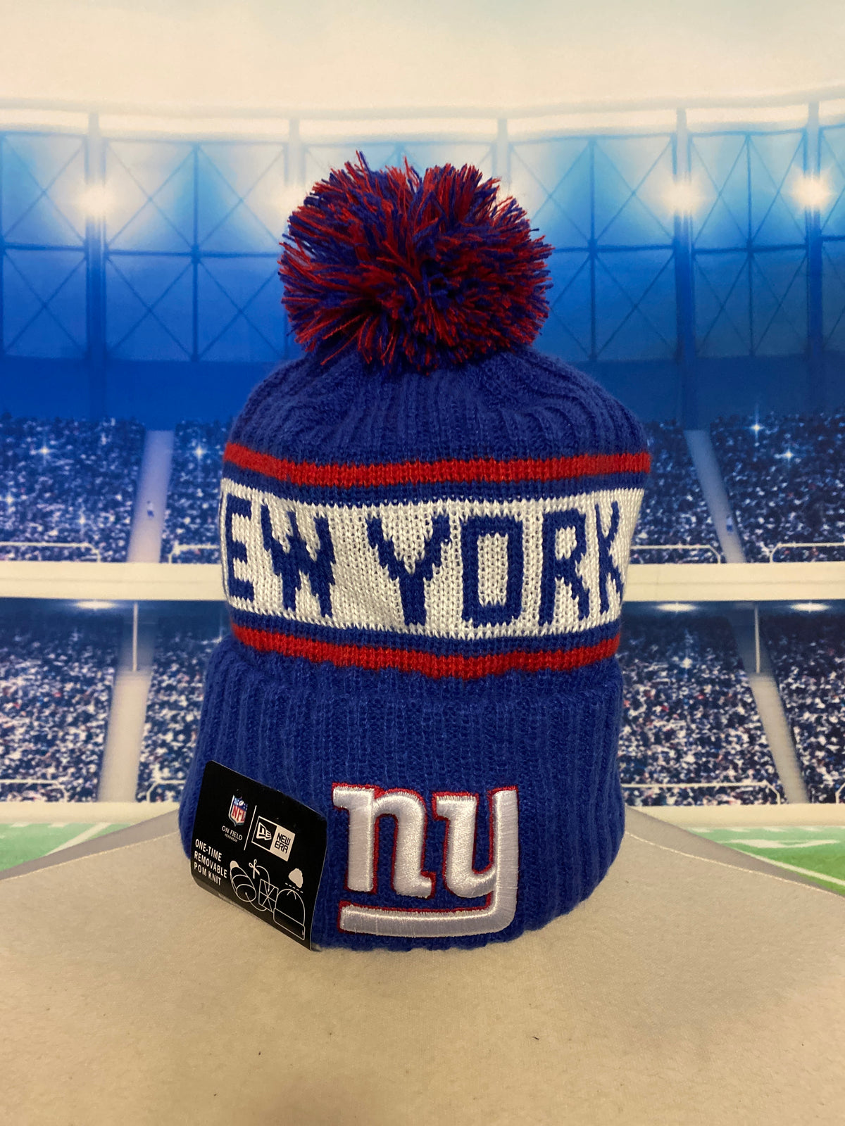 NFL New York Giants bobble beanie hat
