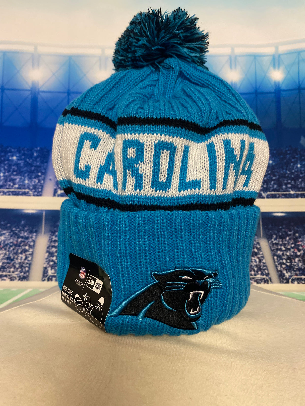 NFL Carolina Panthers American Football Bobble Beanie