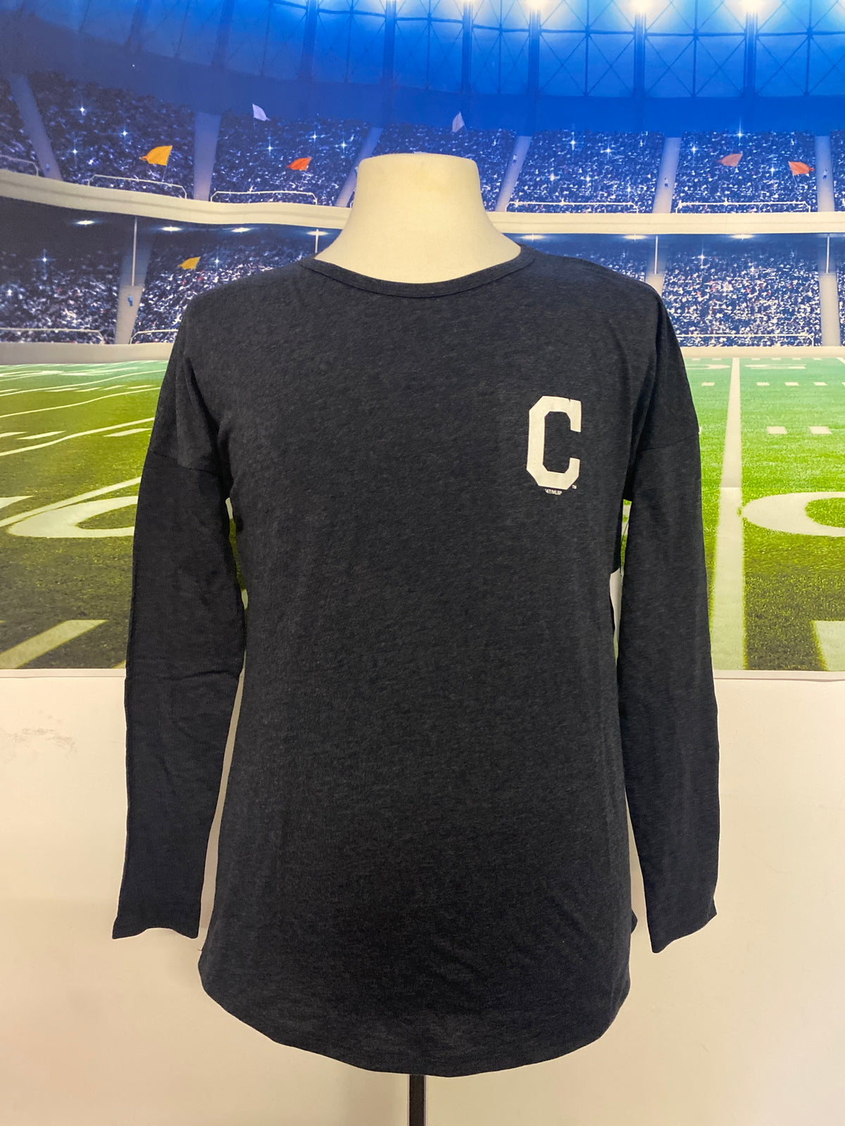 MLB Womens Cleveland Guardians long sleeve shirt